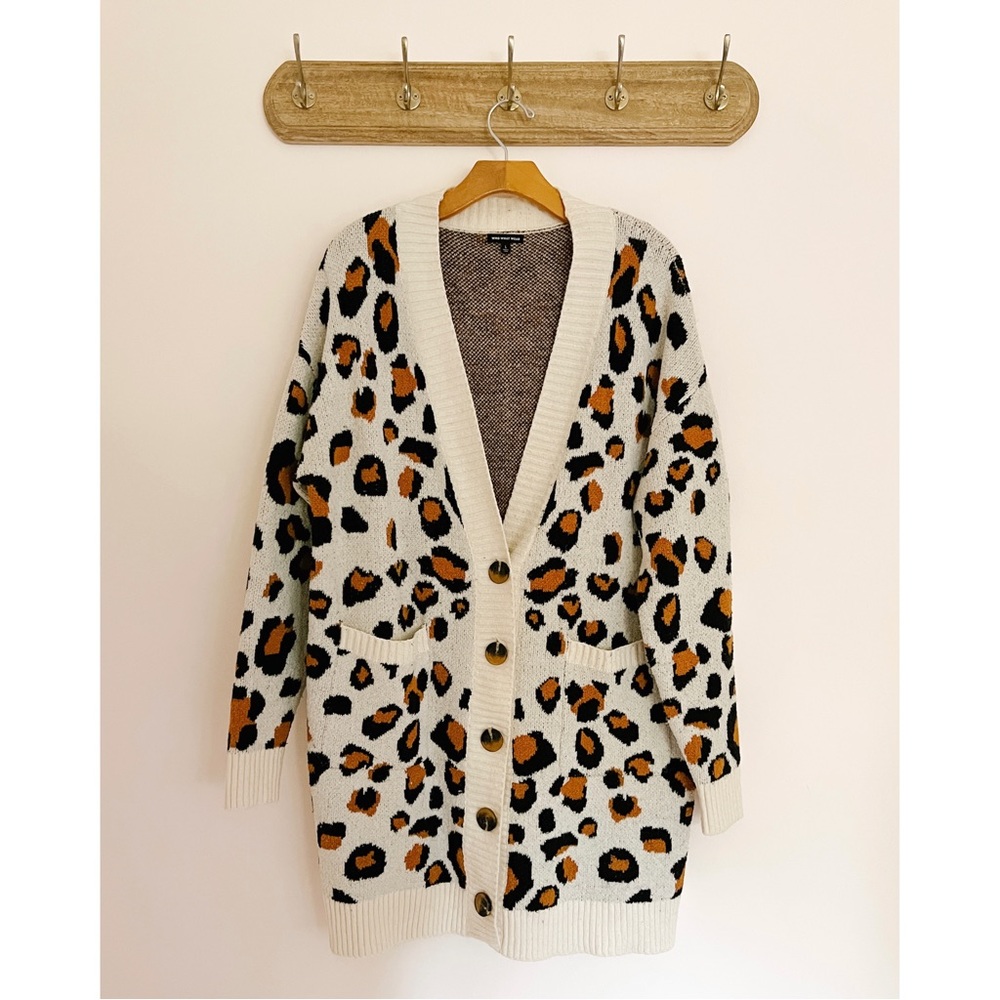 EUC Who What Wear for Target leopard print boyfriend cardigan, size L